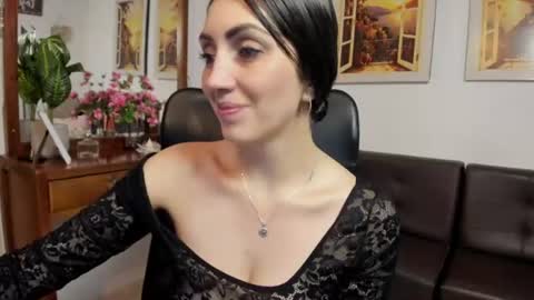 Anny online show from August 2026 11:46:02 AM