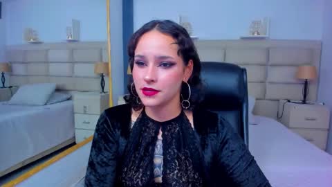 AnnyT online show from October 2025 09:04:01 PM