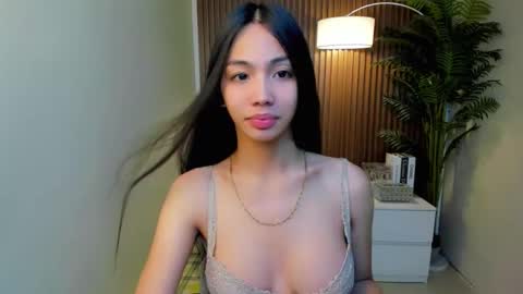 Stacy Maurice online show from December 2024 03:41:01 PM