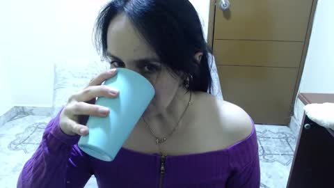 Snapshot of antara_girl chatting on September 2025 09:25:02 PM PAMELA online show from September 2025 09:25:02 PM
