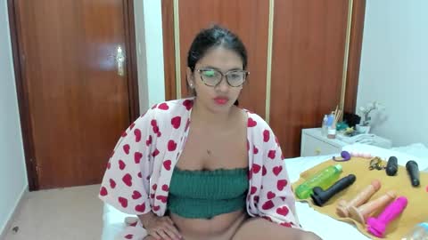 Snapshot of anthonela_hotsex chatting on October 2025 05:19:01 PM anthonela_hotsex online show from October 2025 05:19:01 PM
