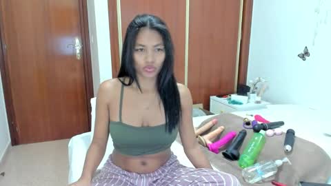 Snapshot of anthonela_hotsex chatting on November 2025 10:36:02 AM anthonela_hotsex online show from November 2025 10:36:02 AM