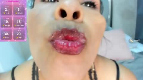 Snapshot of anthonelaa__ chatting on June 2026 02:08:01 PM Anthonelaa online show from June 2026 02:08:01 PM