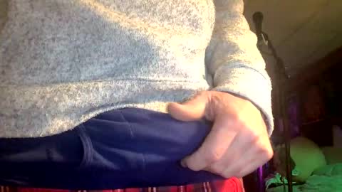 Anthony online show from January 2025 06:07:01 PM