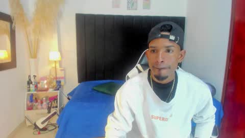       online show from February 2026 02:01:02 AM