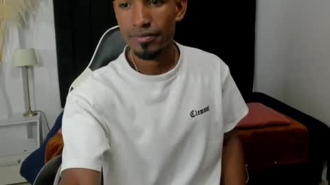 Snapshot of anthoy_wayans chatting on May 2026 12:37:01 AM online show from May 2026 12:37:01 AM