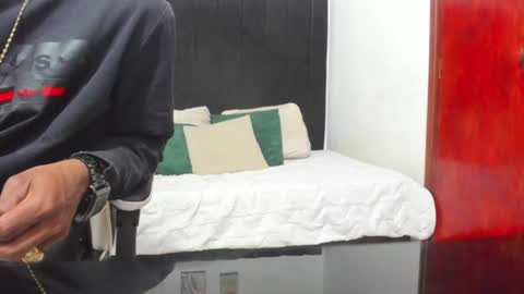 Snapshot of anthoy_wayans chatting on June 2026 01:09:01 AM online show from June 2026 01:09:01 AM