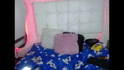 antia_x online show from January 2026 09:17:01 PM