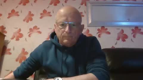 antmatt2025 online show from November 2025 02:16:01 PM