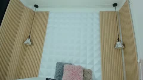 Antonella online show from September 2025 03:48:02 PM