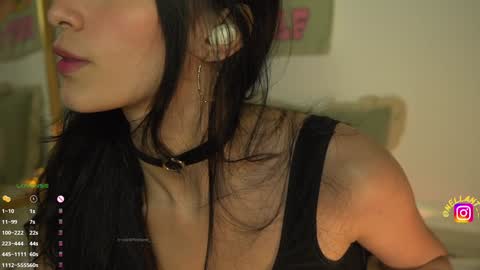 Nell. online show from December 2024 04:33:02 AM