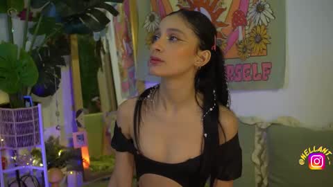 Nell. online show from October 2025 03:31:02 AM