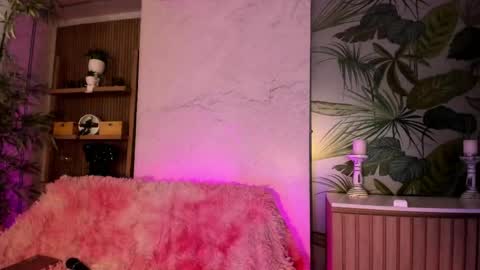 Snapshot of antonella_rossi24 chatting on June 2026 07:47:01 PM Antonella Rossi online show from June 2026 07:47:01 PM