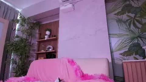 Snapshot of antonella_rossi24 chatting on July 2026 07:18:01 PM Antonella Rossi online show from July 2026 07:18:01 PM