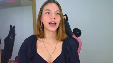 Antonella  online show from July 2026 01:13:02 PM