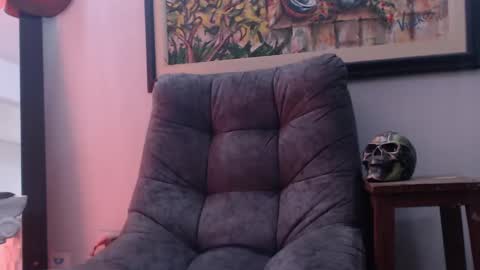 Snapshot of antoniocuervo chatting on January 2025 02:25:01 PM Hadez online show from January 2025 02:25:01 PM