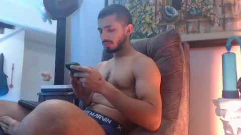 Snapshot of antoniocuervo chatting on February 2025 12:22:01 PM Hadez online show from February 2025 12:22:01 PM