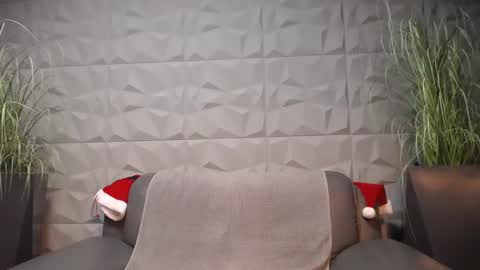 HI My name is Antonio online show from December 2024 11:24:01 PM