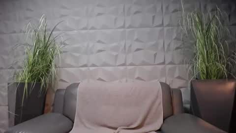 HI My name is Antonio online show from December 2024 11:08:01 PM