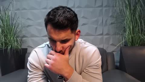 HI My name is Antonio online show from January 2025 08:03:02 PM