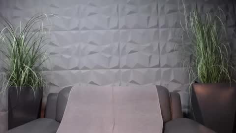 HI My name is Antonio online show from February 2025 12:08:02 AM