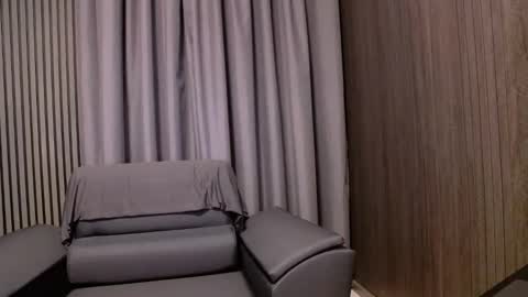 HI My name is Antonio online show from October 2025 07:02:01 PM