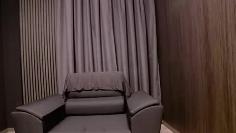 HI My name is Antonio online show from November 2025 07:56:02 PM