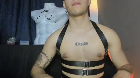 antonnello_ online show from September 2025 12:23:02 AM