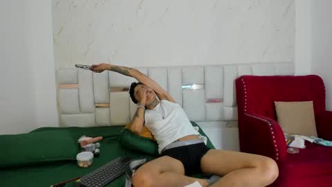 antony_d_ossa online show from May 2026 09:43:01 PM