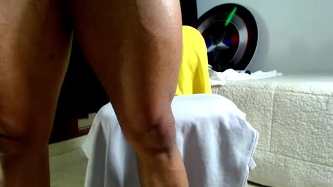 Instagram miguelangel1802  online show from October 2025 05:31:01 PM