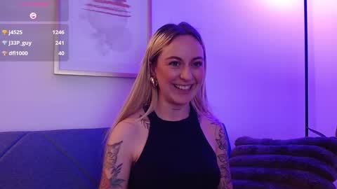 Snapshot of anttoniia chatting on February 2025 02:38:01 AM Antonia online show from February 2025 02:38:01 AM