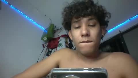 Snapshot of anuardhm chatting on November 2025 04:25:02 AM AnuarDHM online show from November 2025 04:25:02 AM