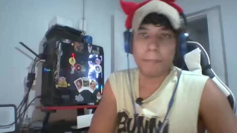 Snapshot of anuardhm chatting on November 2025 04:55:02 AM AnuarDHM online show from November 2025 04:55:02 AM