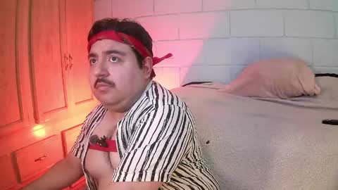 AnuarFox online show from May 2026 08:33:02 AM