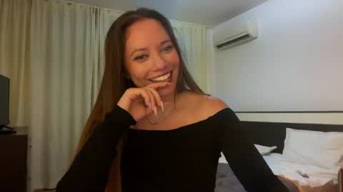 Aneutta online show from August 2026 08:08:01 PM