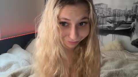 Snapshot of anyaa777 chatting on January 2026 04:23:02 PM Anya online show from January 2026 04:23:02 PM