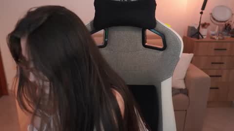 anya online show from February 2026 07:51:01 PM