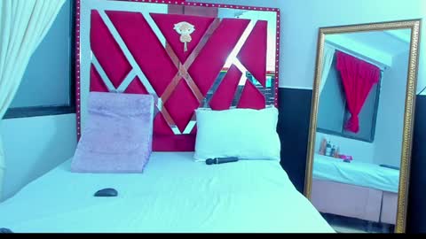 Anyela  online show from December 2024 03:06:01 AM