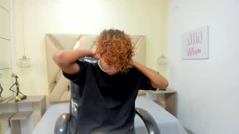 Snapshot of anyelotwink chatting on January 2026 12:42:01 PM anyelotwink online show from January 2026 12:42:01 PM