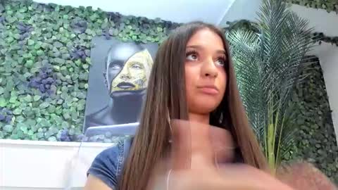 Snapshot of anyssia_ chatting on September 2025 07:36:01 PM Anyssia  online show from September 2025 07:36:01 PM