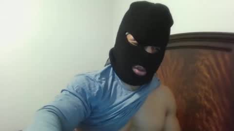 anything4anut online show from December 2025 02:28:01 AM