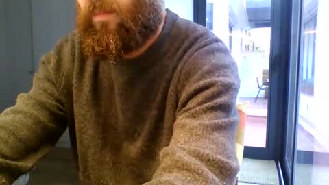 apc_3 online show from November 2025 08:24:01 AM