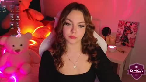 Aphelia online show from October 2025 02:18:02 PM