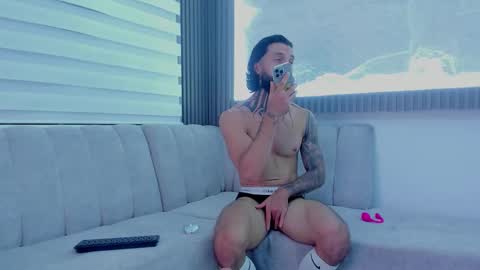 APOLO online show from October 2025 05:32:02 AM