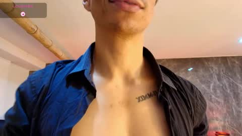 apolo_crus online show from May 2026 04:07:01 AM