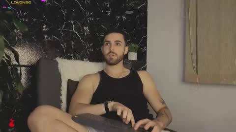 Snapshot of apolo_lux1 chatting on January 2026 02:39:02 AM Apolo Lux online show from January 2026 02:39:02 AM