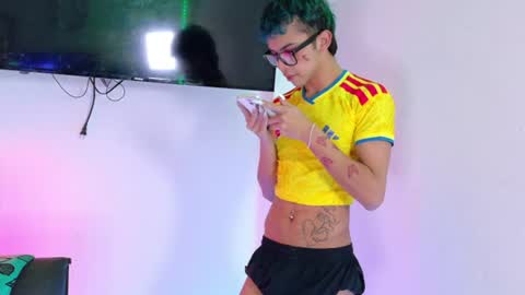 Snapshot of apolo_prince1 chatting on June 2026 10:21:02 PM Apolo online show from June 2026 10:21:02 PM