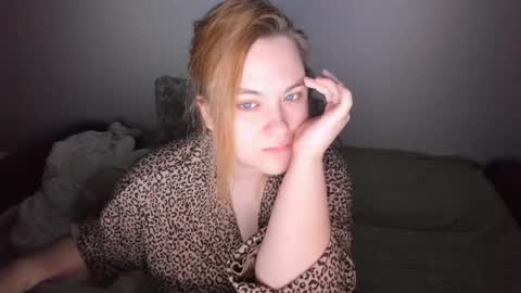 appleyummybuns online show from May 2026 11:23:04 PM