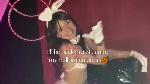   online show from October 2025 12:30:01 PM