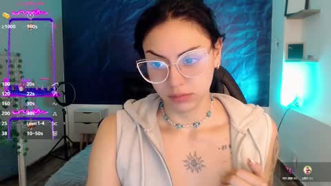Snapshot of april_dumont chatting on December 2024 12:05:01 PM April online show from December 2024 12:05:01 PM